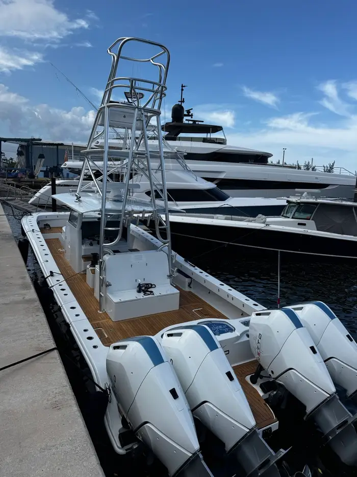 Freeman Boatworks — marine aluminum work by DCG Welding, photo 1