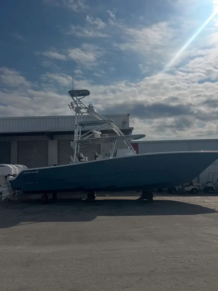 Freeman Boatworks — marine aluminum work by DCG Welding, photo 21