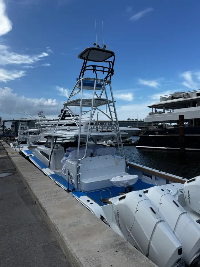 Freeman Boatworks — marine aluminum work by DCG Welding, photo 3