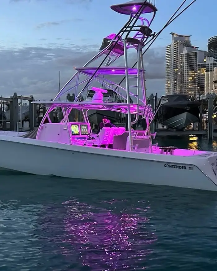 Contender Boats — marine aluminum work by DCG Welding, photo 3